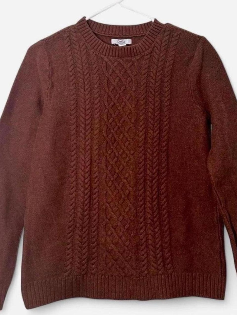 Brown Croft & Barrow cable knit crewneck sweater